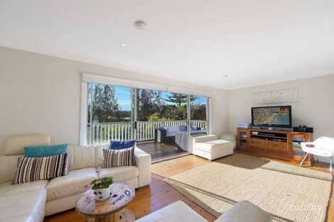 Property photo of 16 Addiscombe Road Manly Vale NSW 2093