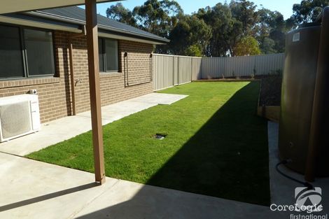 Property photo of 9 Wattlebird Drive Bandiana VIC 3691