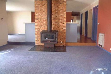 Property photo of 73 Outtrim Avenue Calwell ACT 2905
