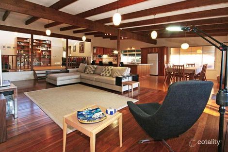 Property photo of 7 South Street Lake Tabourie NSW 2539