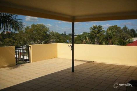 Property photo of 2/157 Riding Road Balmoral QLD 4171