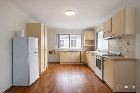 39 Waterside Cres, Carramar, NSW 2163