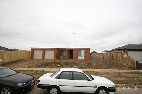 14 Newhaven Ave, St Albans Park, VIC 3219