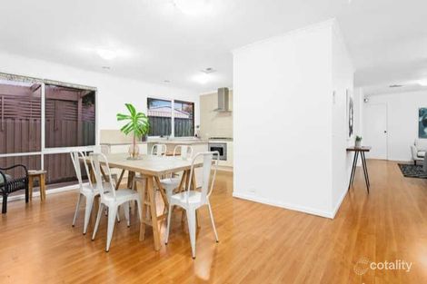 Property photo of 38 Banbury Crescent Craigieburn VIC 3064