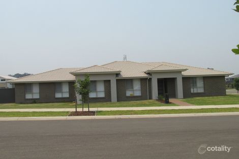 Property photo of 2 Morecambe Circuit Thornton NSW 2322
