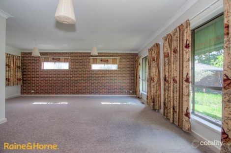 Property photo of 15 Priorswood Way Sunbury VIC 3429