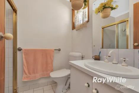 Property photo of 6 Hero Court Echuca VIC 3564