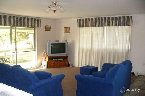 Property photo of 31 Jacaranda Avenue Tinana QLD 4650