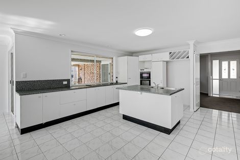 Property photo of 6 Lynch Crescent Birkdale QLD 4159