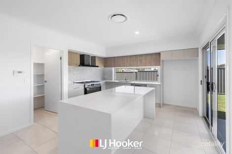 Property photo of 15 Gargle Circuit Iluka NSW 2466