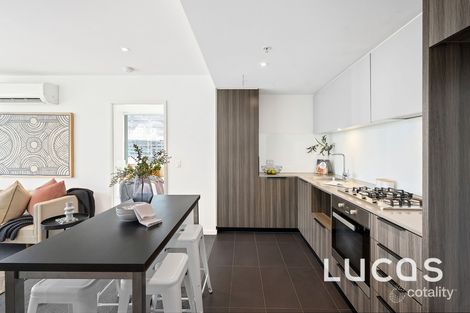 Property photo of 1005E/888 Collins Street Docklands VIC 3008