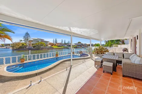 29 Allambi Ave, Broadbeach Waters, QLD 4218