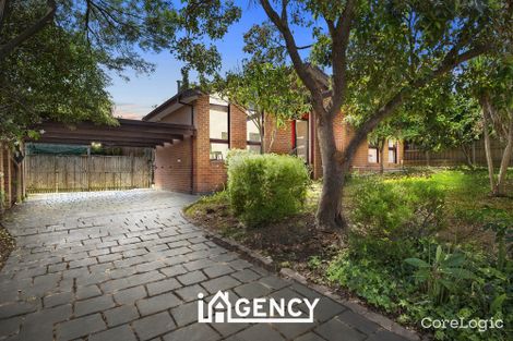 Property photo of 1 Rolland Court Endeavour Hills VIC 3802