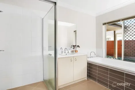 Property photo of 51 Chestwood Crescent Sippy Downs QLD 4556