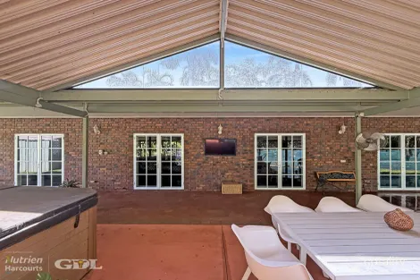 Property photo of 21 Bergman Circuit Katherine South NT 0850