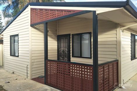 8 Port Royal Dr, Safety Bay, WA 6169