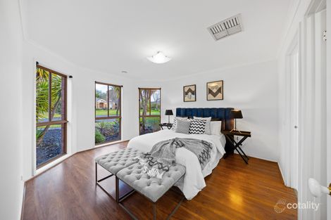 Property photo of 10 Gilja Court Cranbourne West VIC 3977