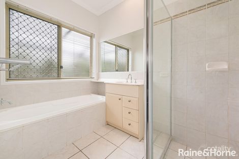 Property photo of 10 Crown Place Carindale QLD 4152