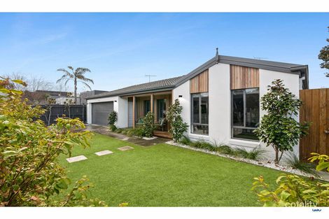 Property photo of 1 Reef Drive Torquay VIC 3228