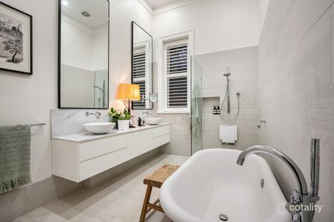 Property photo of 44 Hawthorn Grove Hawthorn VIC 3122