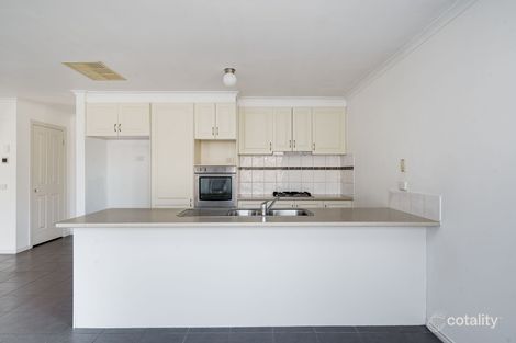 Property photo of 25 Victoria Place Pakenham VIC 3810