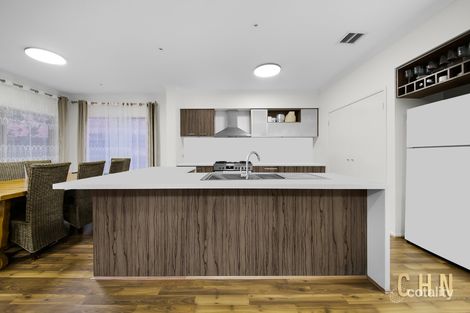 Property photo of 17 Baycrest Drive Point Cook VIC 3030