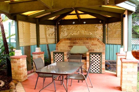 Property photo of 106 Leo Drive Narrawallee NSW 2539