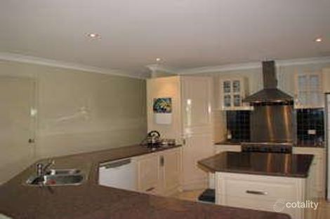 Property photo of 8 Berkeley Place Ferny Grove QLD 4055