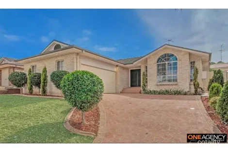 6 Linum Pl, Mount Annan, NSW 2567