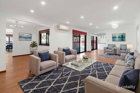 Property photo of 32 Mapleleaf Street Eight Mile Plains QLD 4113