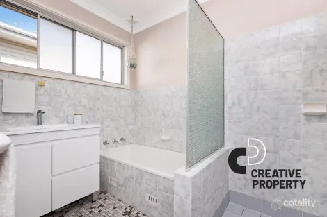 Property photo of 6 Coldstream Crescent Rankin Park NSW 2287