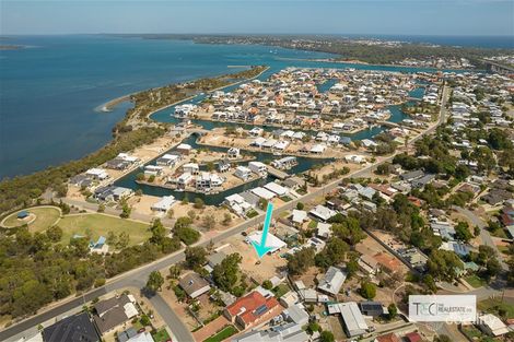 Property photo of 66 Queen Parade Wannanup WA 6210