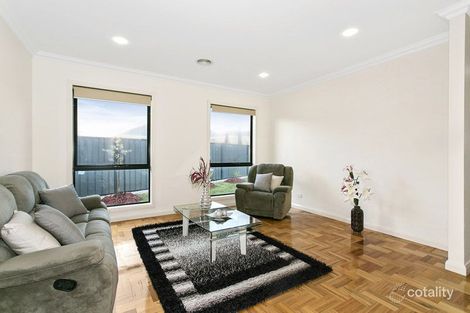 Property photo of 3 Brickwood Circuit Craigieburn VIC 3064