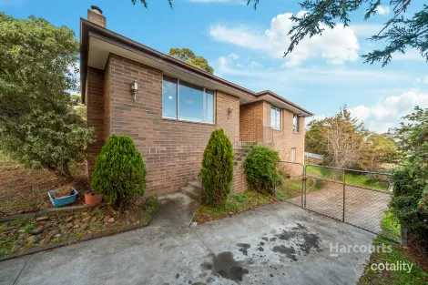 Property photo of 12 Boronia Place Gagebrook TAS 7030