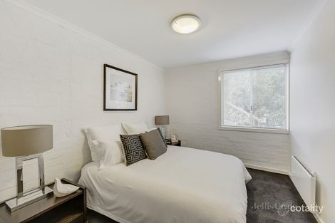 Property photo of 2/3 Leason Street Kew East VIC 3102