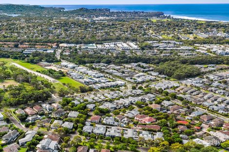 1 Hill View Cres, Warriewood, NSW 2102