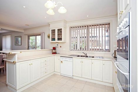 Property photo of 12 Thorpe Court Altona Meadows VIC 3028