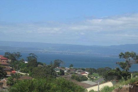 Property photo of 8 Osprey Drive Berkeley NSW 2506