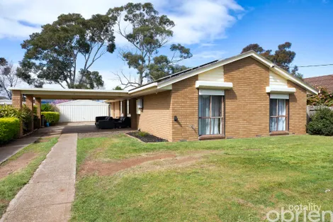 72 Exford Rd, Melton South, VIC 3338