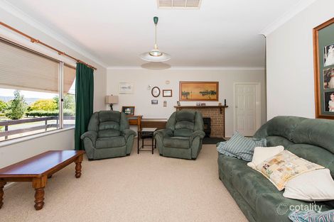Property photo of 4 Bumberra Place Bombira NSW 2850