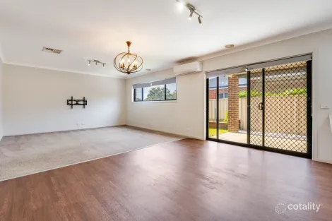 Property photo of 22 Badcoe Avenue Wodonga VIC 3690