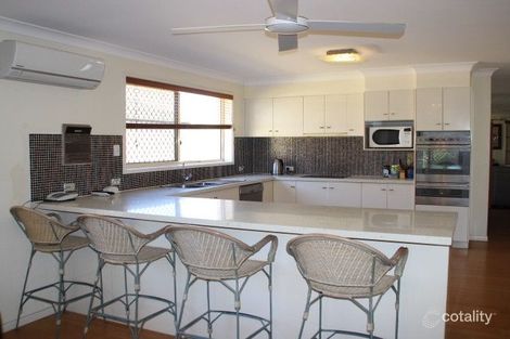 Property photo of 11 Ballidu Close Elanora QLD 4221