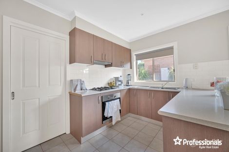Property photo of 1/81 Kirkton Drive Kurunjang VIC 3337