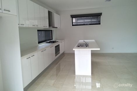 Property photo of 3 Marks Street Strathmore VIC 3041