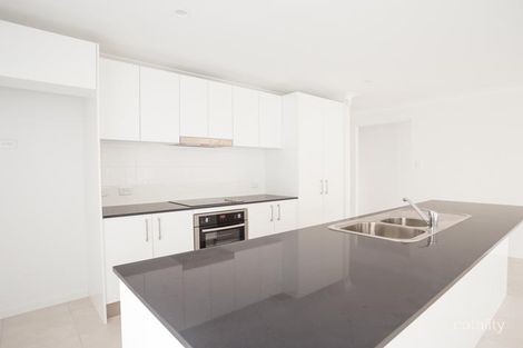 Property photo of 25 Skyblue Circuit Yarrabilba QLD 4207