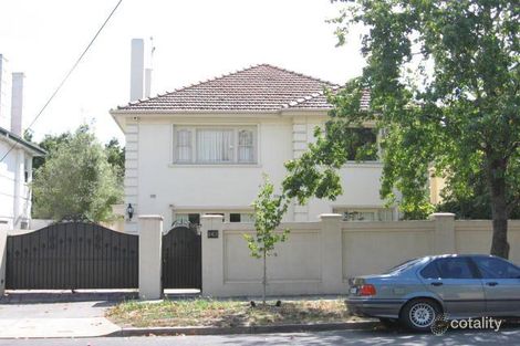 143 Kooyong Rd, Toorak, VIC 3142