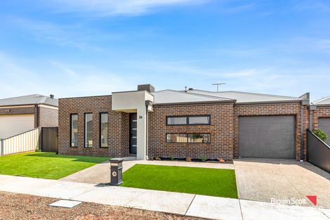 Property photo of 59 Manny Paul Circuit Burnside Heights VIC 3023