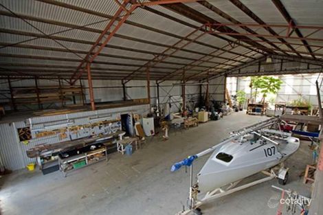 33a Hanbury St, Bundaberg North, QLD 4670