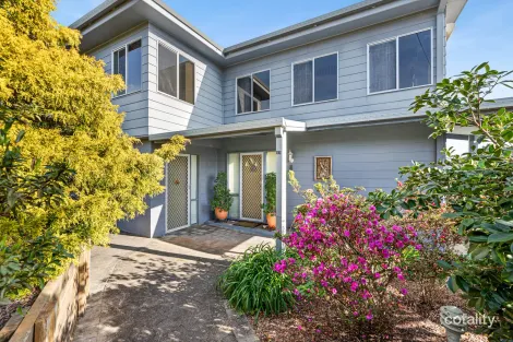 42-44 Lake St, Tuross Head, NSW 2537