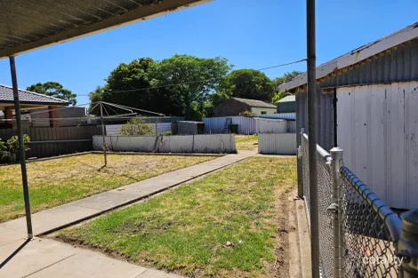 Property photo of 52 Addison Road Pennington SA 5013